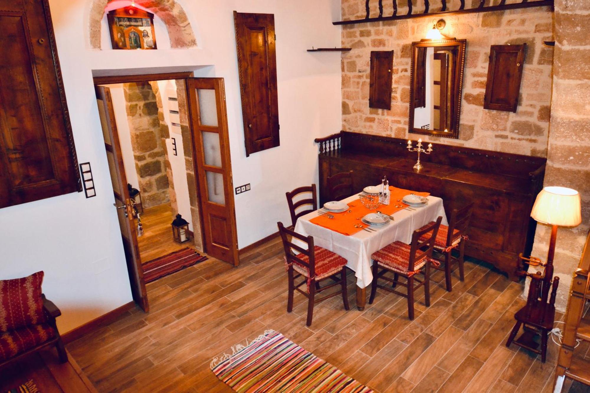 Patitiri Traditional House With Hot Tub * Archangelos (Rhodes)